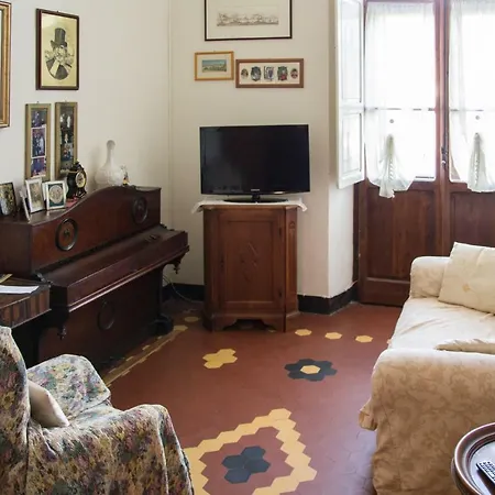 Casa Con Vista -border House Apartment Pontremoli